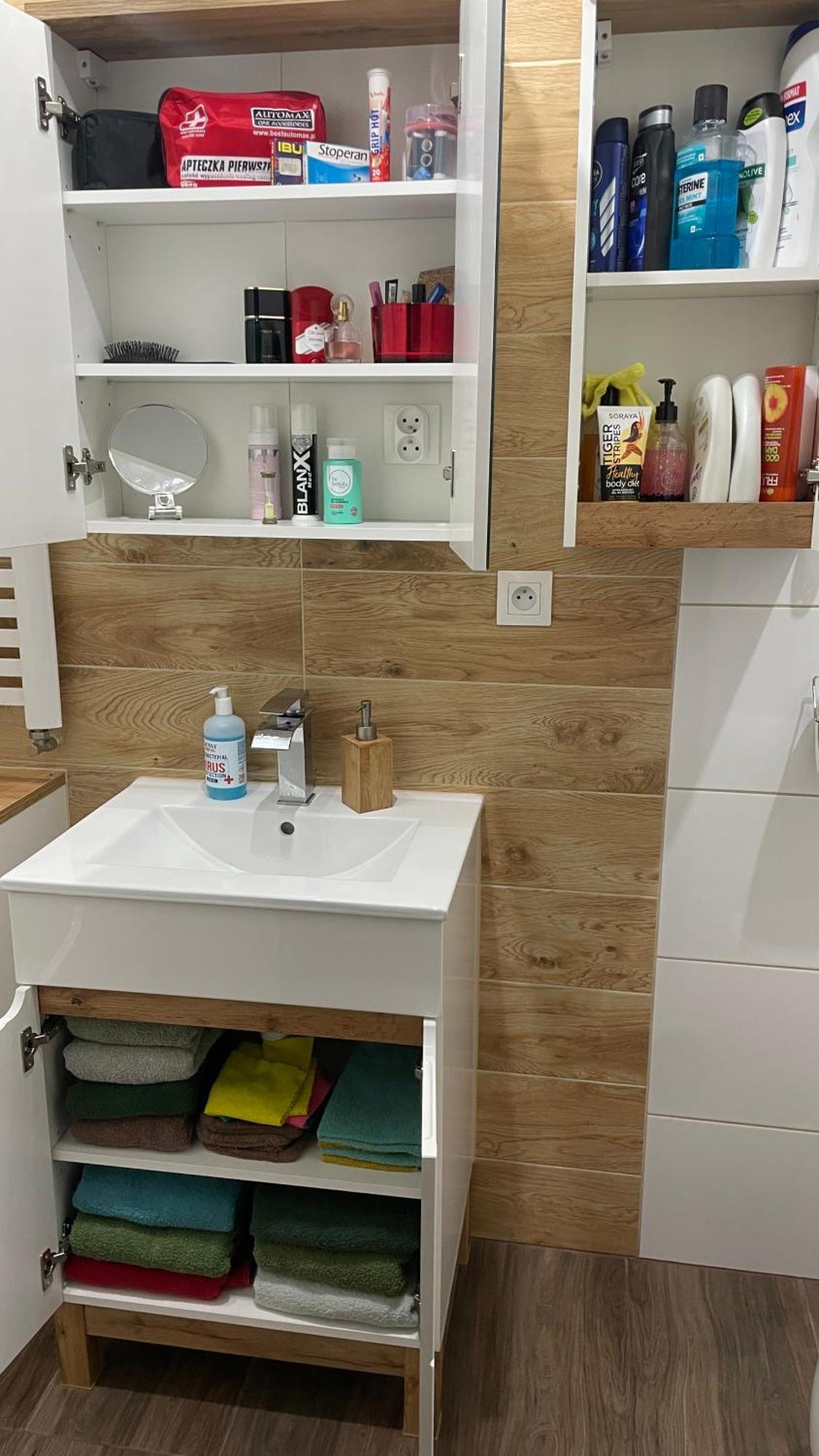 Apartament Crooked Stairs Жельона Гора Екстериор снимка