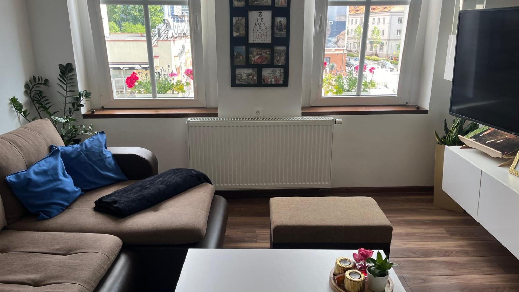 Apartament Crooked Stairs Жельона Гора Екстериор снимка
